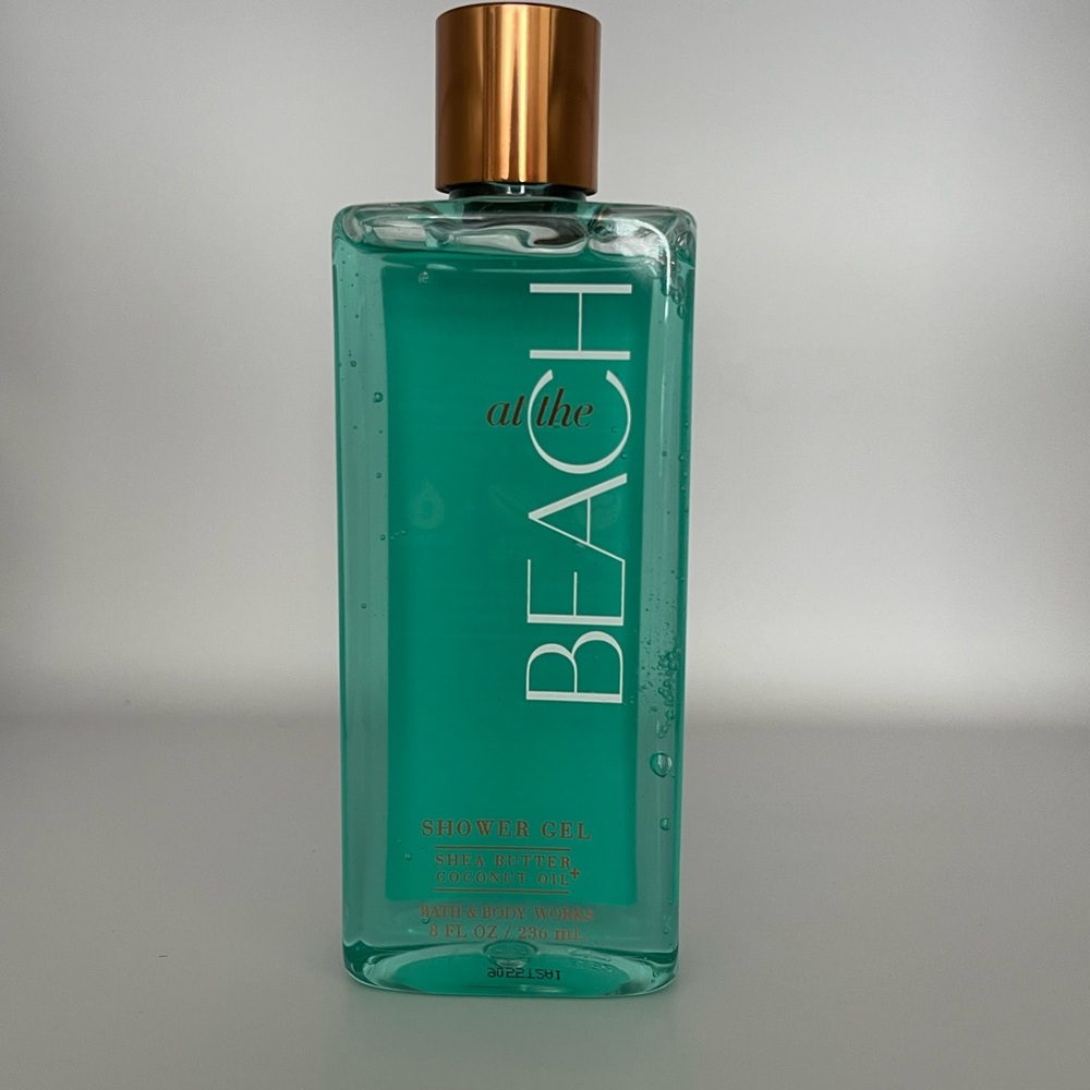 At the Beach Shower Gel with Coconut Oil and Sea Butter
